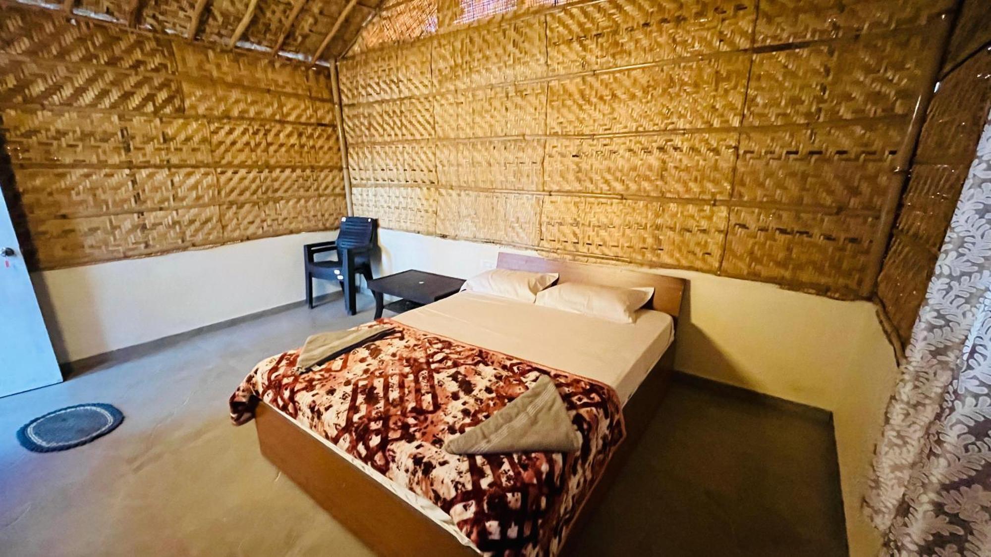 Greenstone Resort Hampi Exterior foto